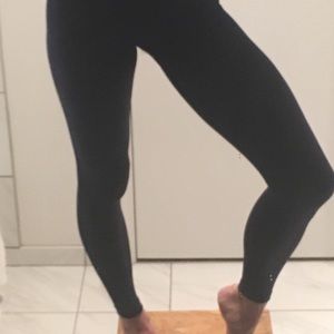 Lululemon Navy S/M tight